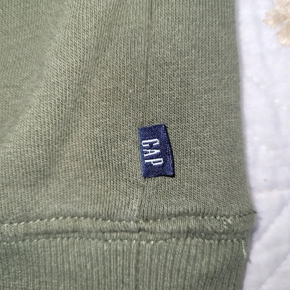 Gap Size Large 10/12 Boys Green Blue White Crew Neck Sweater with Stripes
